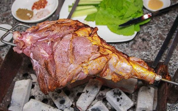 Bảng báo giá đùi dê quay giá rẻ nhất hiện nay - Xem ngay